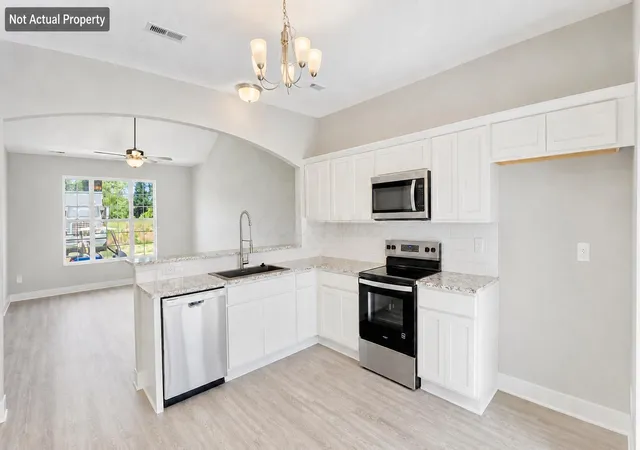 5th image of 1951 Jamesburg St, Newark, OH 43055