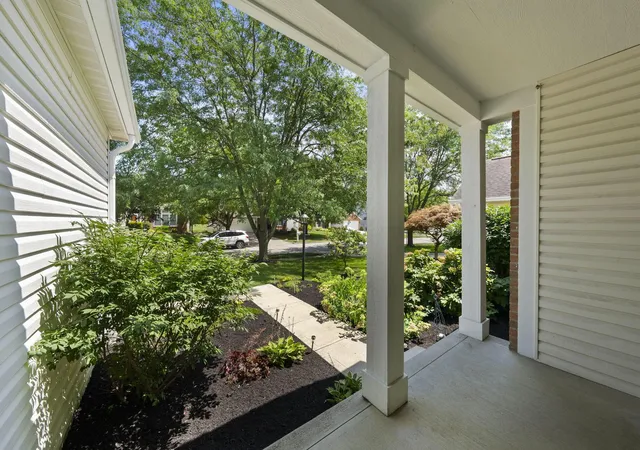 2nd image of 7302 Summerfield Dr, Lewis Center, OH 43035 | MLS# 226029660