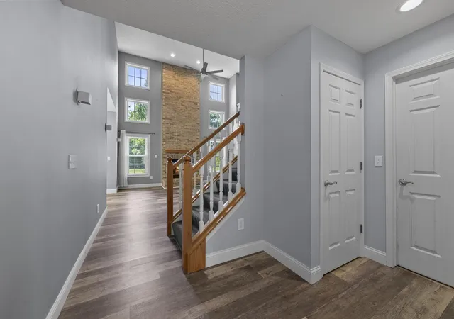 3rd image of 7302 Summerfield Dr, Lewis Center, OH 43035 | MLS# 226029660