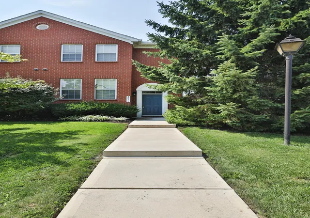Photo 2 of Condo for sale at 3011 Sunset Dr #F, Columbus, OH 43202 | MLS# 226030100 | Listing updated on 2026-09-04
