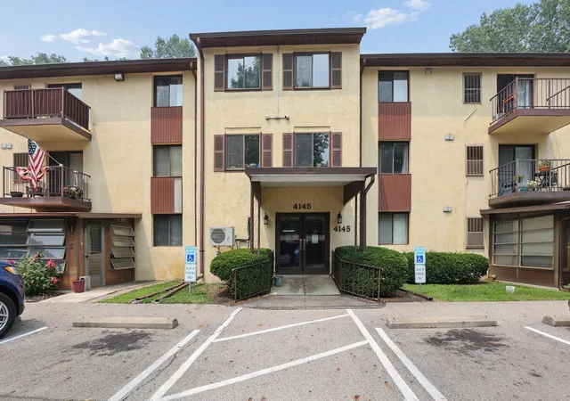 1st image of 4145 Karl Rd #228, Columbus, OH 43224 | MLS# 226027182