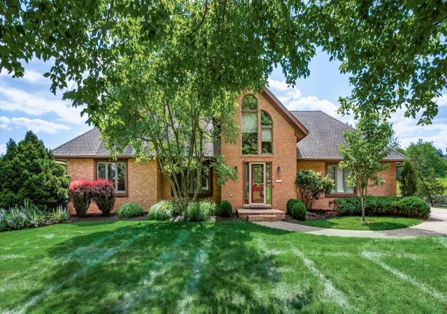1st image of 227 Bryn Du Dr, Granville, OH 43023 | MLS# 226027921