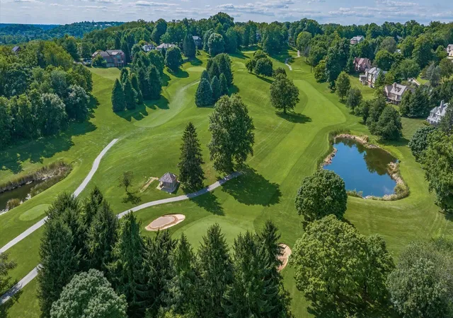 3rd image of 227 Bryn Du Dr, Granville, OH 43023 | MLS# 226027921