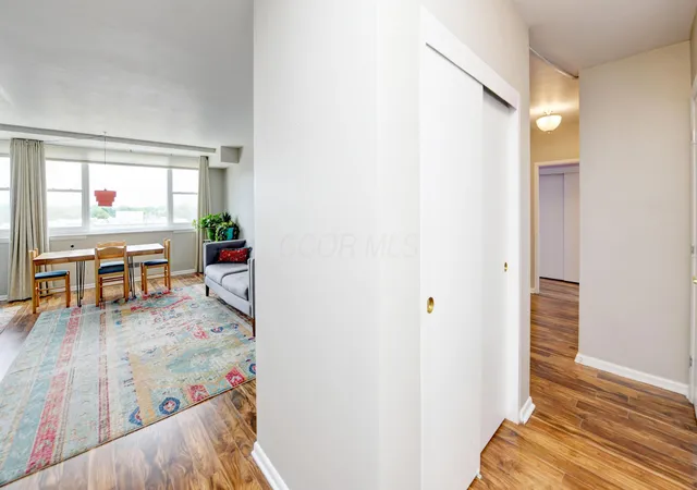 2nd image of 1620 E Broad St #606, Columbus, OH 43203 | MLS# 226026070