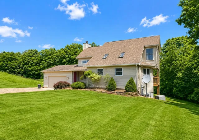 1st image of 5230 Township Road 98, Thornville, OH 43076 | MLS# 226026087