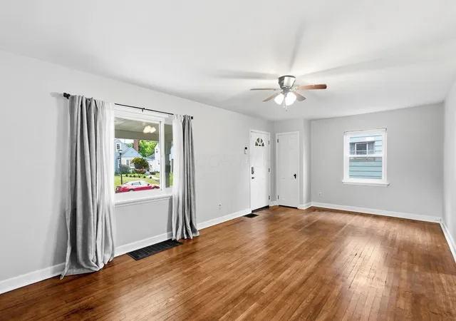 Photo 2 of Single family home for sale at 957 Geers Ave, Columbus, OH 43206 | MLS# 226026093 | Listing updated on 2026-10-26
