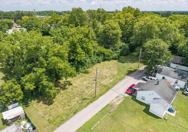 Homes for sale in Washington Court House, OH | 831 Flint Dr, Washington Court House, OH 43160 | MLS# 226026158
