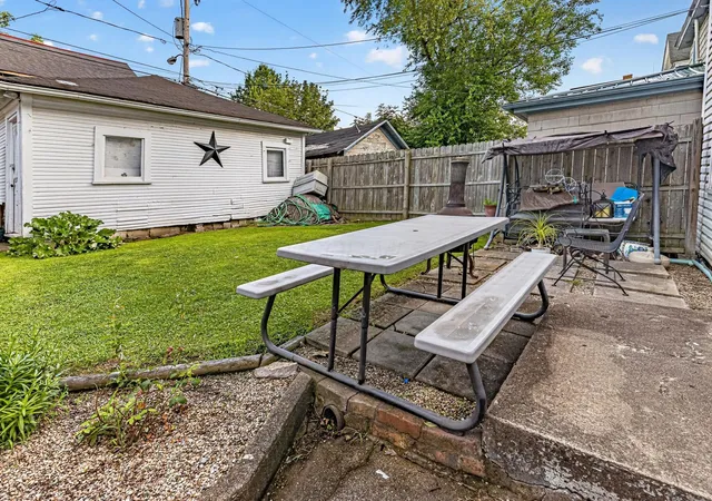 Homes for sale in East Liverpool, OH | 416 Vine St, East Liverpool, OH 43920 | MLS# 226026105
