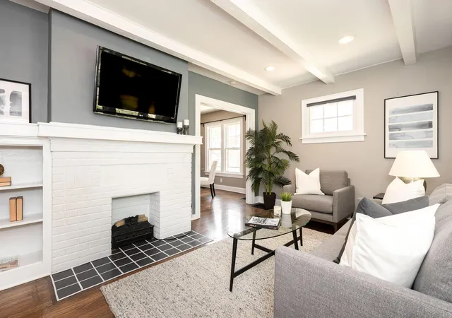 Photo 4 of Single family home for sale at 199 N Powell Ave, Columbus, OH 43204 | MLS# 226026315 | Listing updated on 2026-09-23