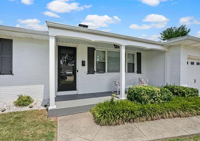 2nd image of 2698 Eugene Ave, Grove City, OH 43123 | MLS# 226026280