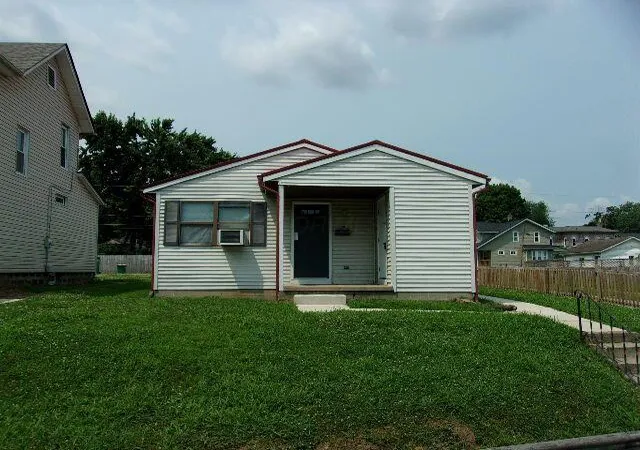 2nd image of 270 Everett Ave, Newark, OH 43055 | MLS# 226026103