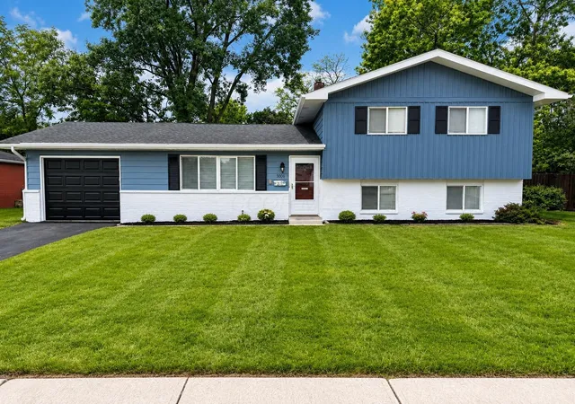 Photo 1 of Single family home for sale at 3006 Thomas Ave, Grove City, OH 43123 | MLS# 226026134 | Listing updated on 2026-07-29