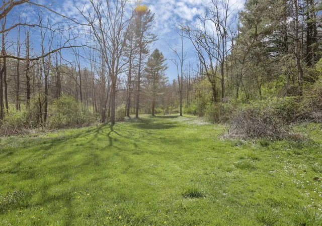 Photo 5 of House for sale at 22497 State Route 93 S, Logan, OH 43138 | MLS# 226026128 | Listing updated on 2026-08-03