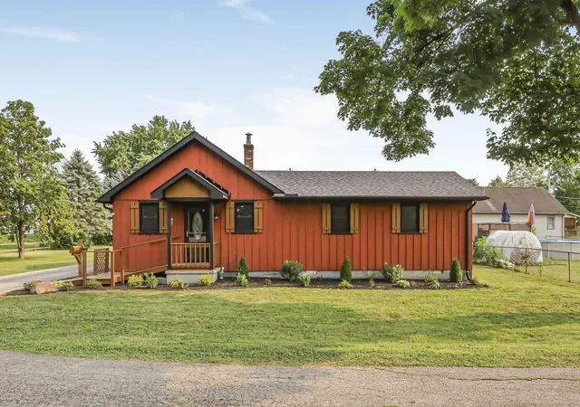 4th image of 47 E Oak St, Canal Winchester, OH 43110 | MLS# 226026488