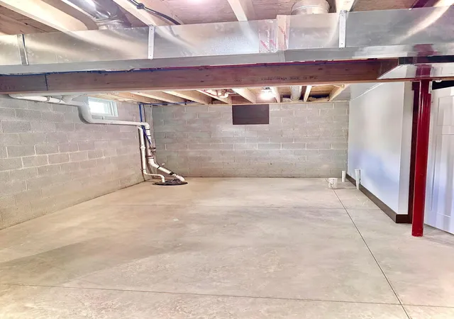 Photo 36 of Single family home for sale at 867 Fairway Dr, Howard, OH 43028 | MLS# 226030919 | Listing updated on 2026-10-07