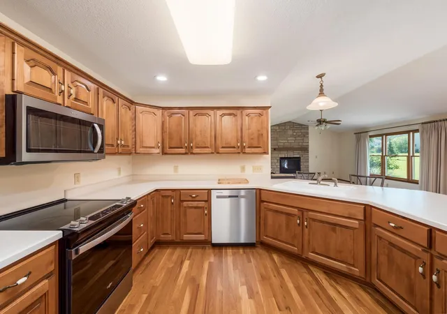 5th image of 1453 Hickory Gate Dr, Marysville, OH 43040 | MLS# 226026331