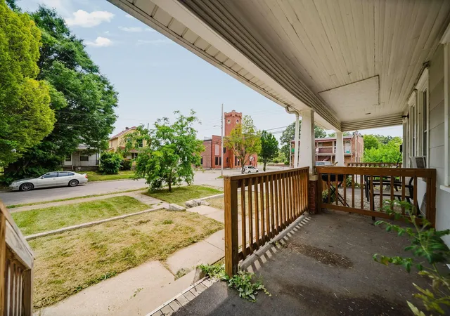 5th image of 456 E Hinman Ave, Columbus, OH 43207