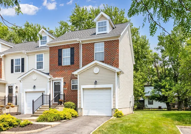 2nd image of 2668 Sawmill Reserve Dr, Powell, OH 43065 | MLS# 226026583