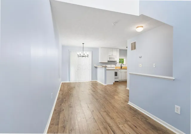 Photo 4 of Condo for sale at 2668 Sawmill Reserve Dr, Powell, OH 43065 | MLS# 226026583 | Listing updated on 2026-10-09