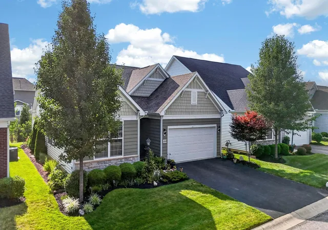 3rd image of 12209 Rooster Tail Dr, Pickerington, OH 43147 | MLS# 226026230