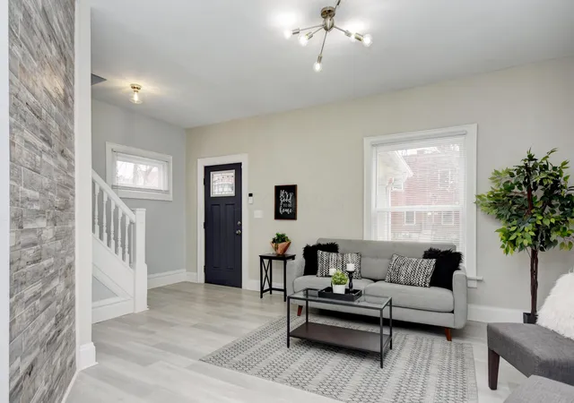 Photo 4 of Single family home for sale at 547 Lilley Ave, Columbus, OH 43205 | MLS# 226026354 | Listing updated on 2026-08-02
