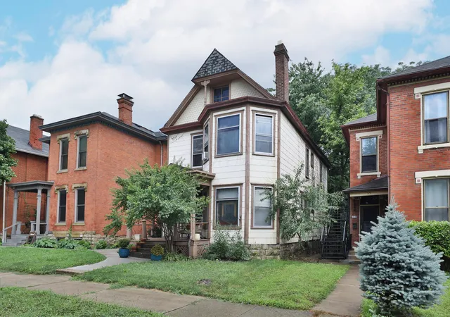 4th image of 49-51 Clark Pl, Columbus, OH 43201 | MLS# 226026848