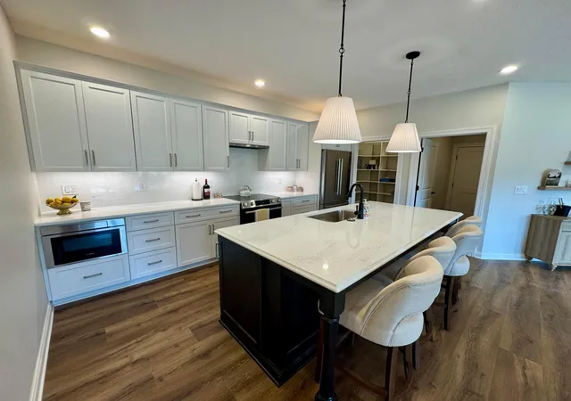 Listing Photo 5 - Condo for sale in building located at 125 E Faith St, Granville, OH 43023