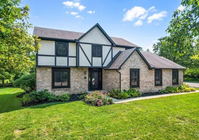 1st image of 1603 Chippewa Ct, Grove City, OH 43123 | MLS# 226026436