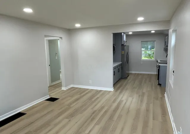 Photo 3 of Single family home for sale at 2376 Bancroft St, Columbus, OH 43211 | MLS# 226026250 | Listing updated on 2026-10-09