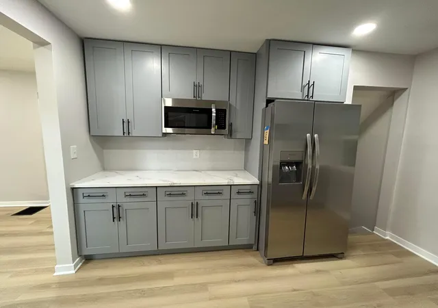 Photo 4 of Single family home for sale at 2376 Bancroft St, Columbus, OH 43211 | MLS# 226026250 | Listing updated on 2026-10-09