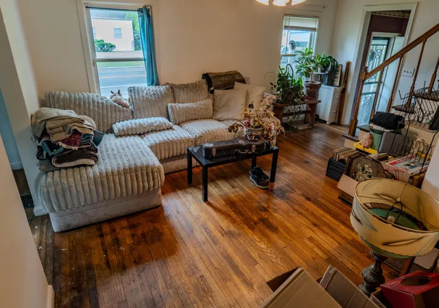 Photo 4 of Single family home for sale at 1290 E Weber Rd, Columbus, OH 43211 | MLS# 226026266 | Listing updated on 2026-07-31