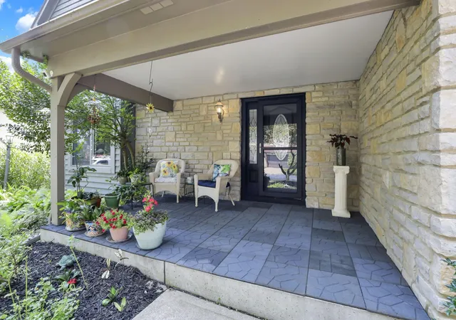 Photo 3 of Single family home for sale at 7582 Deercreek Dr, Columbus, OH 43085 | MLS# 226026269 | Listing updated on 2026-09-05