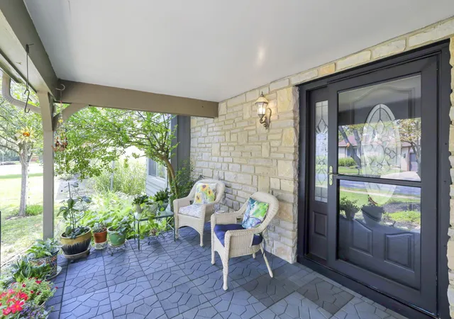 Photo 4 of Single family home for sale at 7582 Deercreek Dr, Columbus, OH 43085 | MLS# 226026269 | Listing updated on 2026-09-05