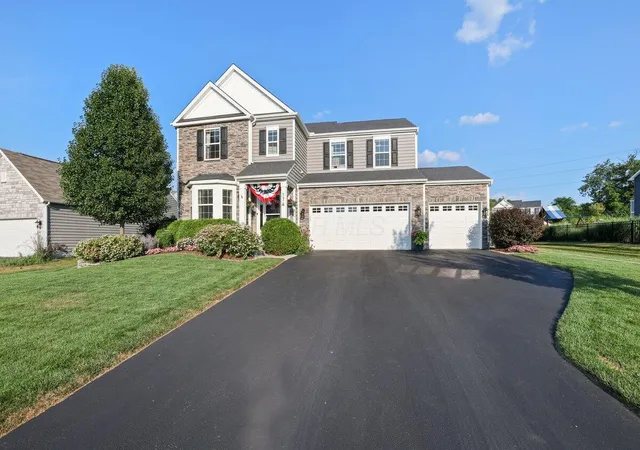1st image of 174 Crimson Dr, Newark, OH 43055 | MLS# 226026270