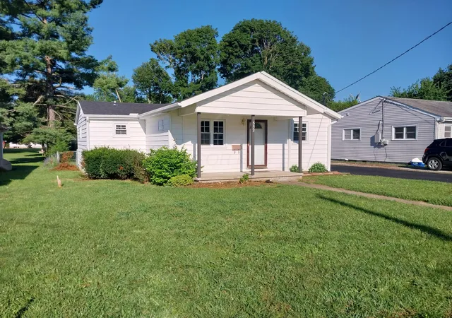 1st image of 552 Dunlap Ln, Greenfield, OH 45123 | MLS# 226026307