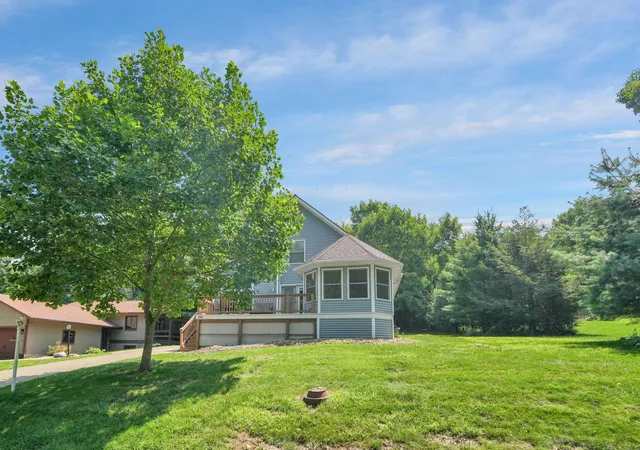 2nd image of 748 King Beach Dr, Howard, OH 43028 | MLS# 226027651