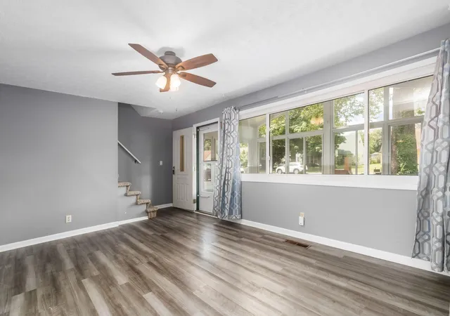 Photo 4 of Single family home for sale at 470 Virginia Cir W, Columbus, OH 43213 | MLS# 226026393 | Listing updated on 2026-09-08