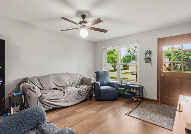 Photo 2 of Single family home for sale at 4715 Arnold Ave, Columbus, OH 43228 | MLS# 226026513 | Listing updated on 2026-09-21