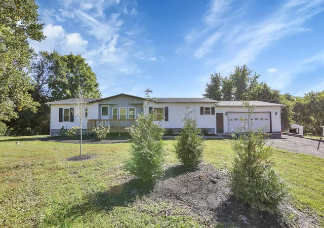 Photo 1 of Single family home for sale at 6195 Us Hwy 22 Nw, Rushville, OH 43150 | MLS# 226036988 | Listing updated on 2026-10-28