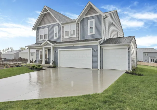 1st image of 400 Waterlily Ln, Pataskala, OH 43062 | MLS# 226026454