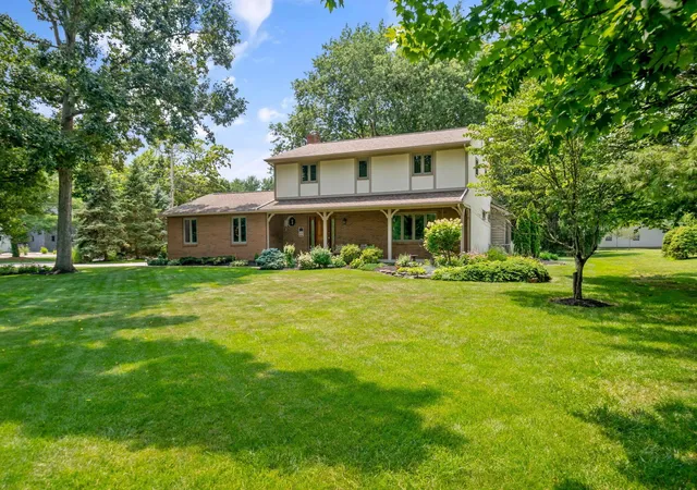 1st image of 6990 Sunbury Rd, Westerville, OH 43082 | MLS# 226026499