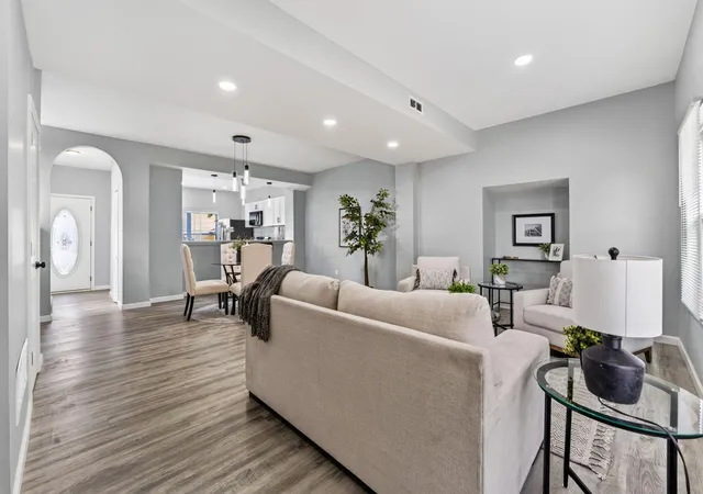 Photo 1 of Single family home for sale at 861 Old Leonard Ave #859, Columbus, OH 43203 | MLS# 226026377 | Listing updated on 2026-10-06