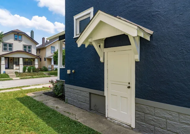 Photo 4 of Single family home for sale at 163 E Hinman Ave, Columbus, OH 43207 | MLS# 226026409 | Listing updated on 2026-08-02
