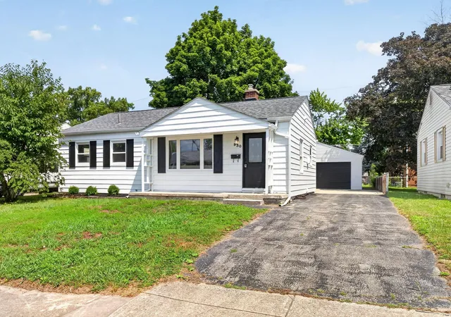 Photo 1 of Single family home for sale at 930 Pauline Ave, Columbus, OH 43224 | MLS# 226026472 | Listing updated on 2026-09-16