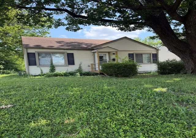Photo 1 of Single family home for sale at 1942 Woodland Ave, Columbus, OH 43219 | MLS# 226026453 | Listing updated on 2026-07-29