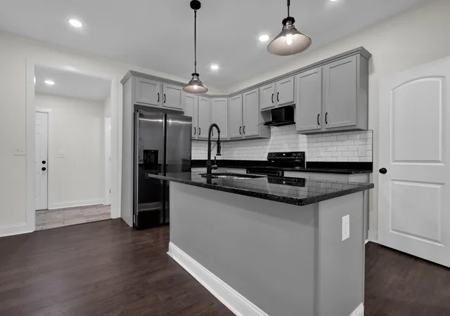 Photo 4 of Single family home for sale at 36 Avondale Ave, Columbus, OH 43222 | MLS# 226026569 | Listing updated on 2026-10-16