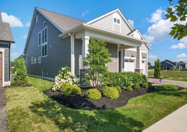 2nd image of 7515 Steeplechase Ln, New Albany, OH 43054 | MLS# 226026469