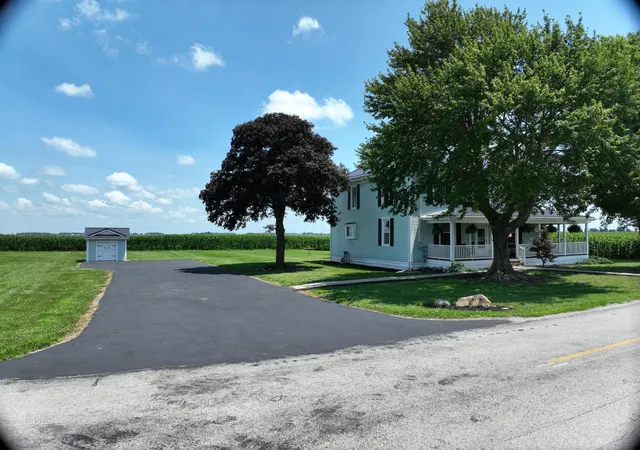 Photo 3 of Single family home for sale at 3048 Regan Rd, Wilmington, OH 45177 | MLS# 226026478 | Listing updated on 2026-10-04