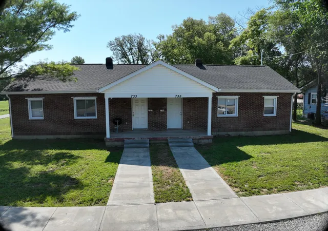 Photo 1 of Sale Pending at 733 W Oakland Ave, Washington Court House, OH 43160 | MLS# 226026688 | Listing updated on 2026-08-04