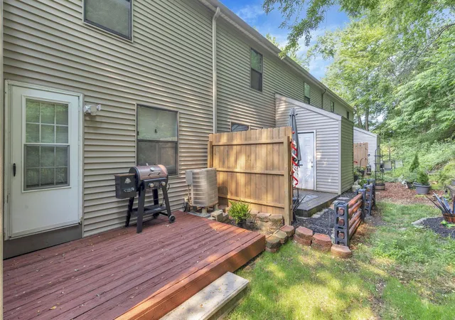 Photo 31 of Condo for sale at 1384 Twin Pines Trl #E, Newark, OH 43055 | MLS# 226026571 | Listing updated on 2026-09-13